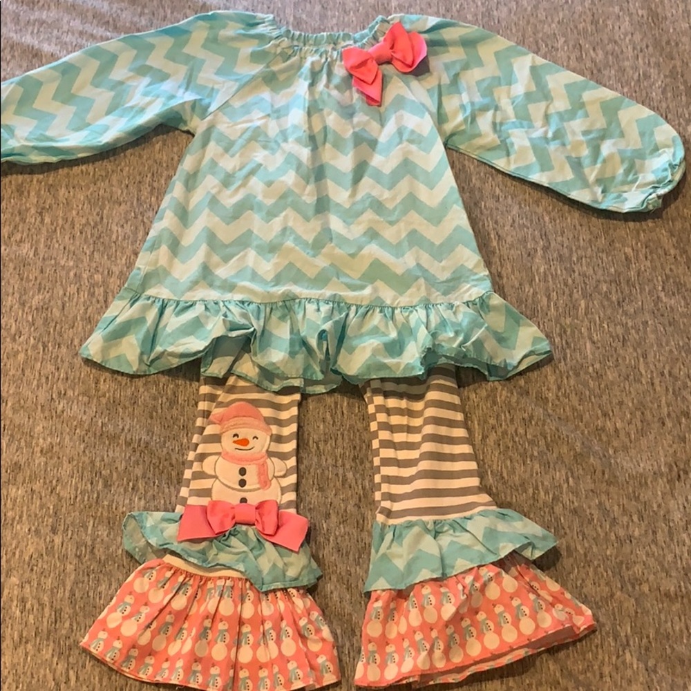 Girl’s Snowman Ruffle Set